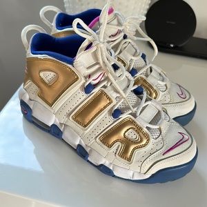 Nikes kids sneakers